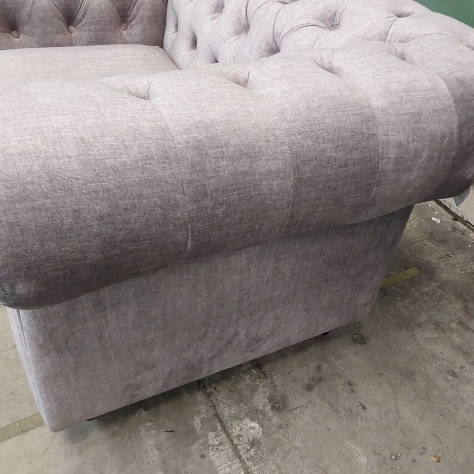 DESIGNER CHESTERFIELD SNUGGLER CHAIR SILVER FABRIC 