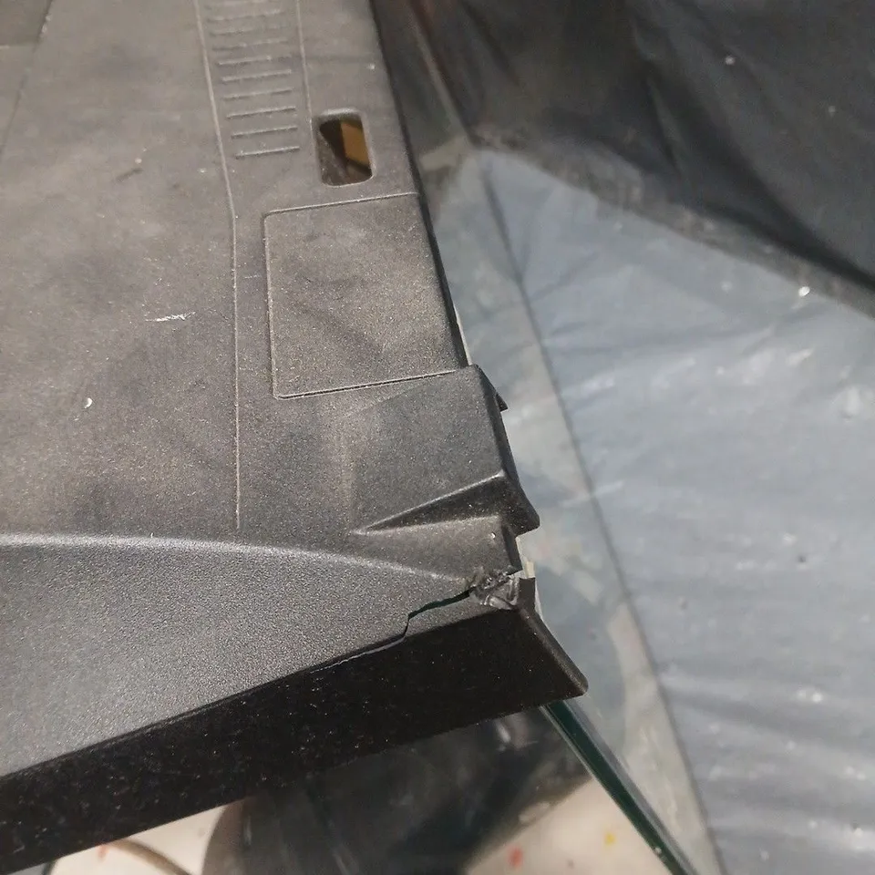 AQUAEL AQUARIUM FILTER UNIT WITH ACCESSORIES