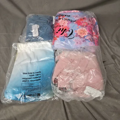 APPROXIMATELY 20 ASSORTED CLOTHING ITEMS IN VARIOUS STYLES AND SIZES 