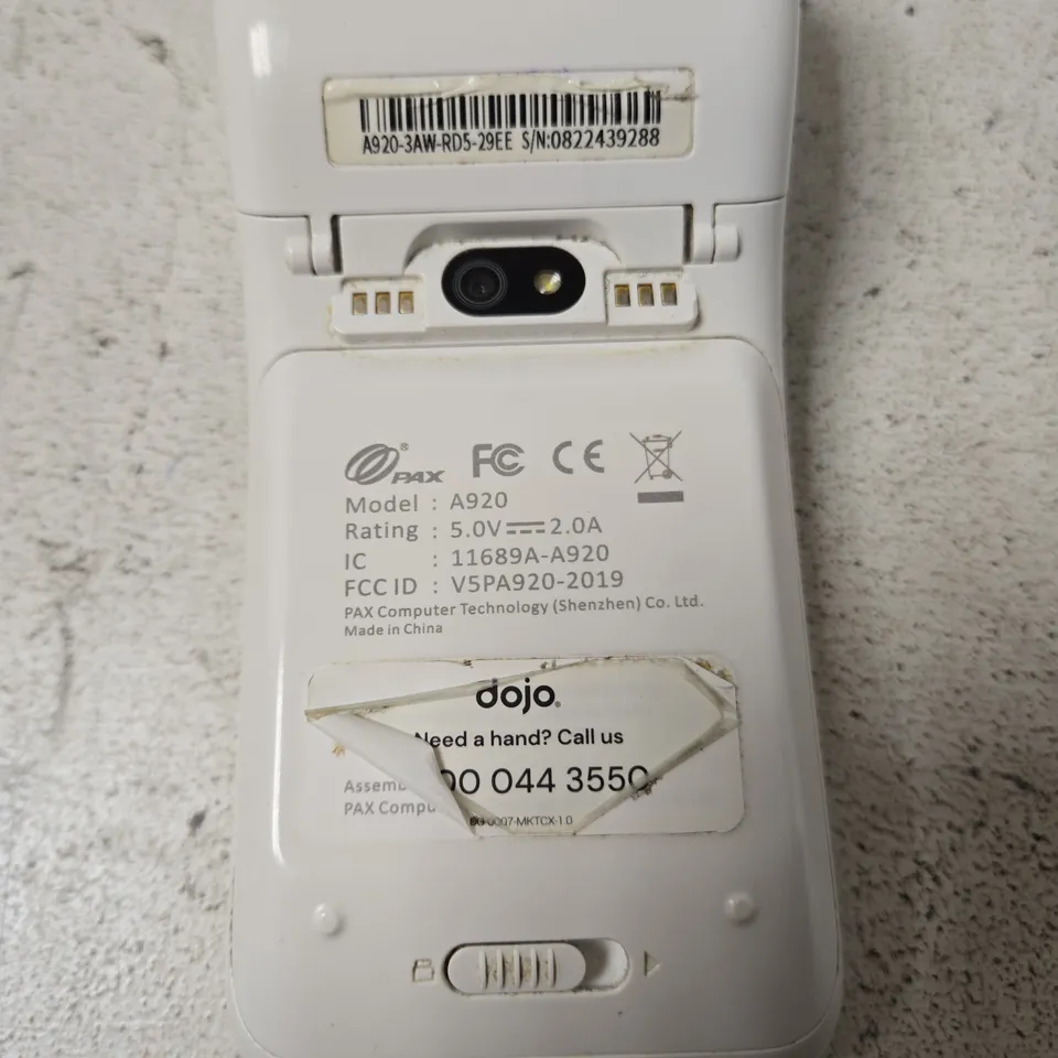 DOJO A920 CARD MACHINE – WHITE, BOXED WITH CHARGER