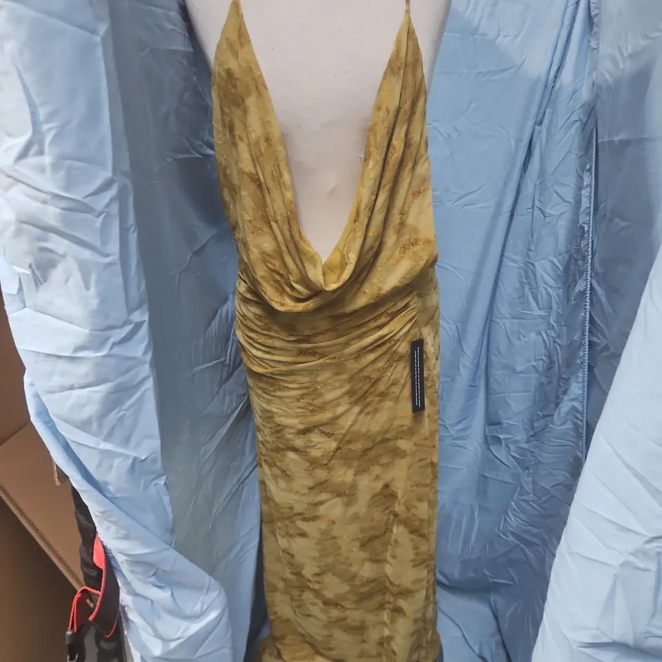 WHITE FOX MAXI DRESS – CHARTREUSE, OPEN-BACK, SIZE M