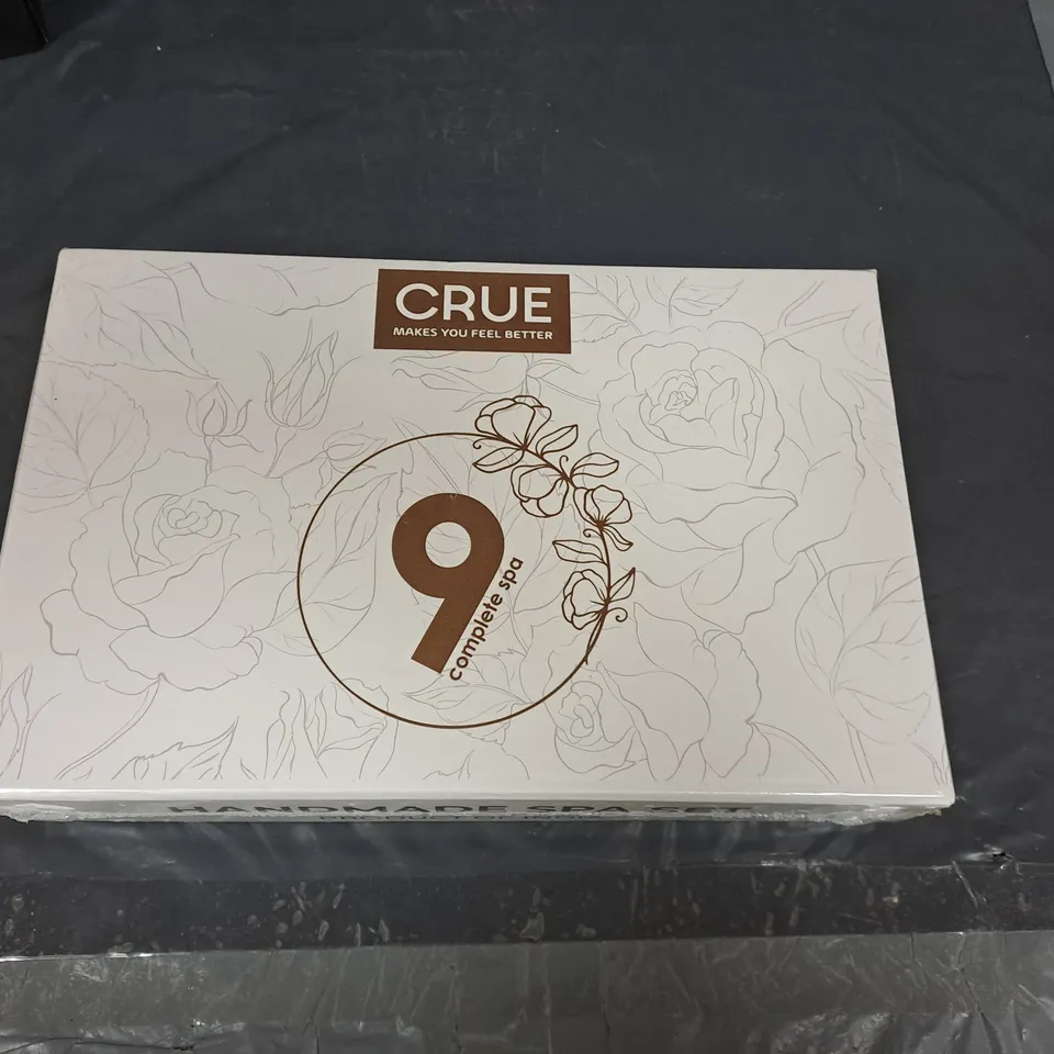 BOX OF APPROXIMATELY 7 CRUE 9 COMPLETE SPA SETS