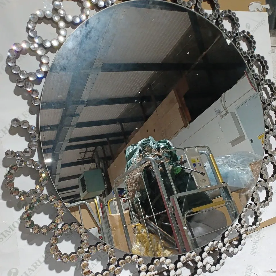 OUTLET JULIEN MACDONALD CIRCULAR CRYSTAL WALL MIRROR - COLLECTION ONLY