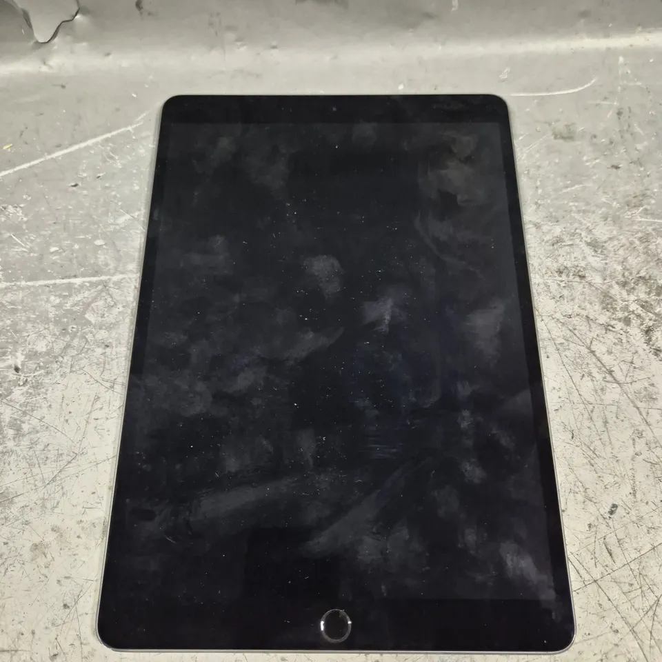 APPLE IPAD PRO MODEL A1701