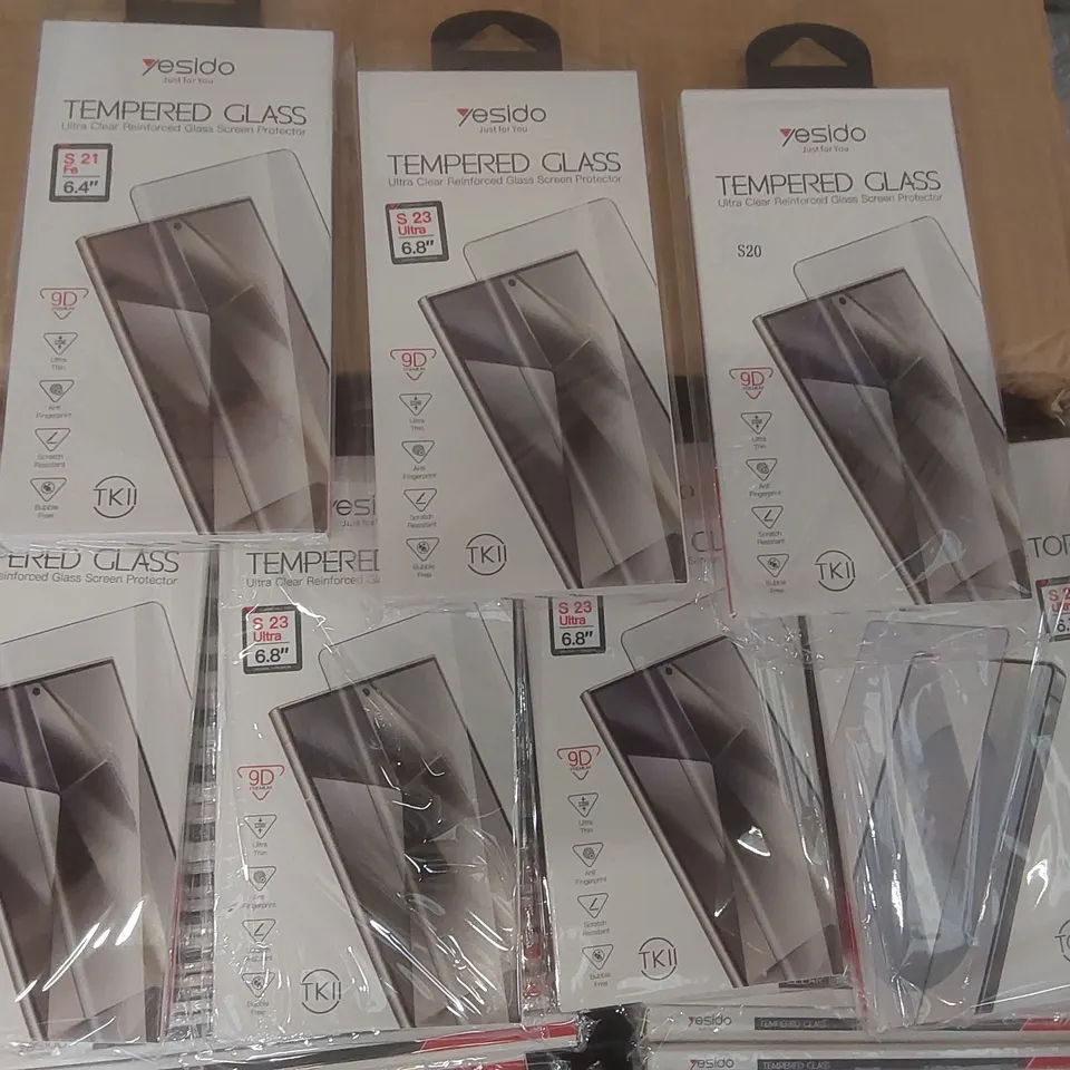BOX CONTAINING A VERY LARGE QUANTITY OF ASSORTED PHONE SCREEN PROTECTORS AND CASES