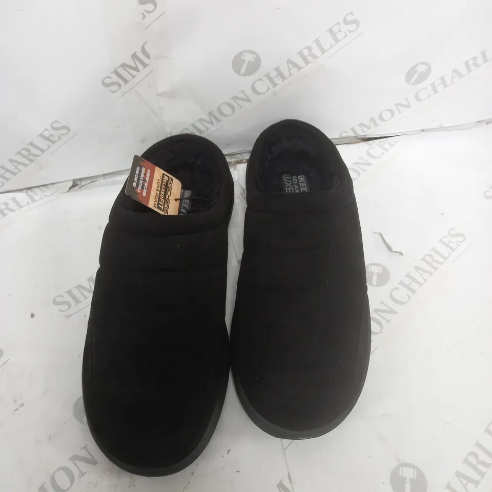 SKETCHERS MURETTE SLIPPER BLACK WITH LUXE FOAM BLACK SIZE 8