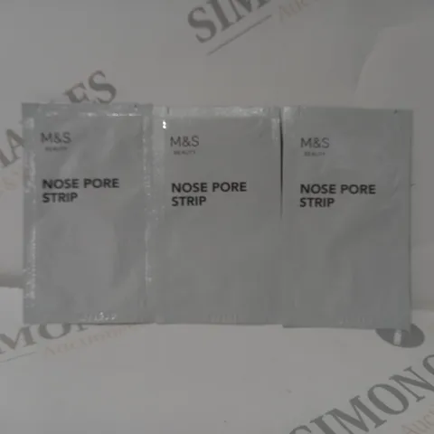 BOX OF APPROX. 400 M&S NOSE PORE STRIPS 