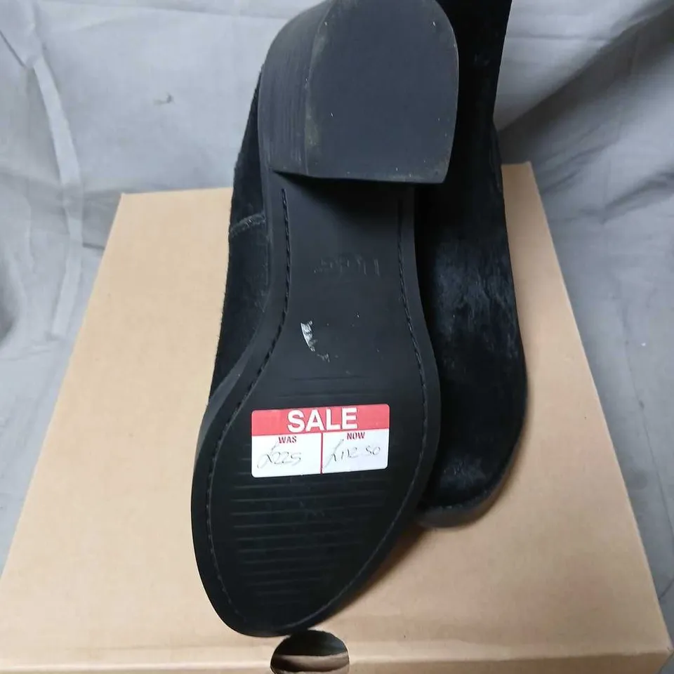 UGG CAMDEN EXOTIC BLACK ANKLE BOOTS – UK 4.5 (US 6)