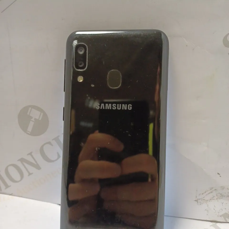 SAMSUNG GALAXY A20E MOBILE PHONE 