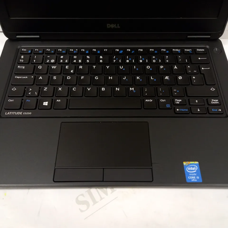 DELL LATITUDE E5250 LAPTOP IN BLACK