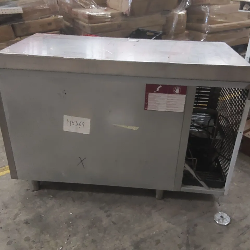 FOSTER ECO PRO G2 COMMERCIAL REFRIGERATOR WITH PREP COUNTER