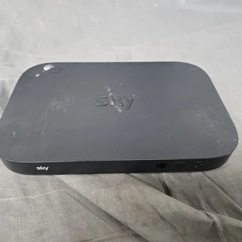SKY MODEM EM150