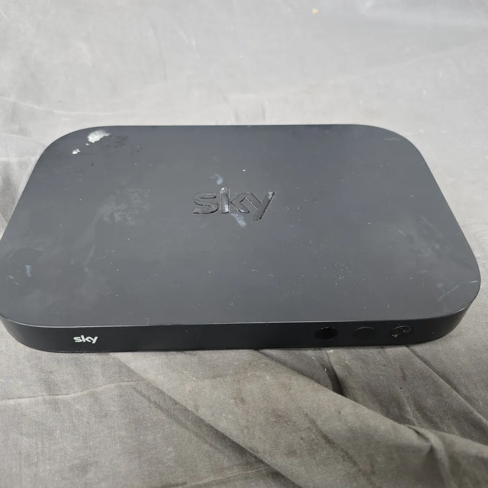 SKY MODEM EM150 