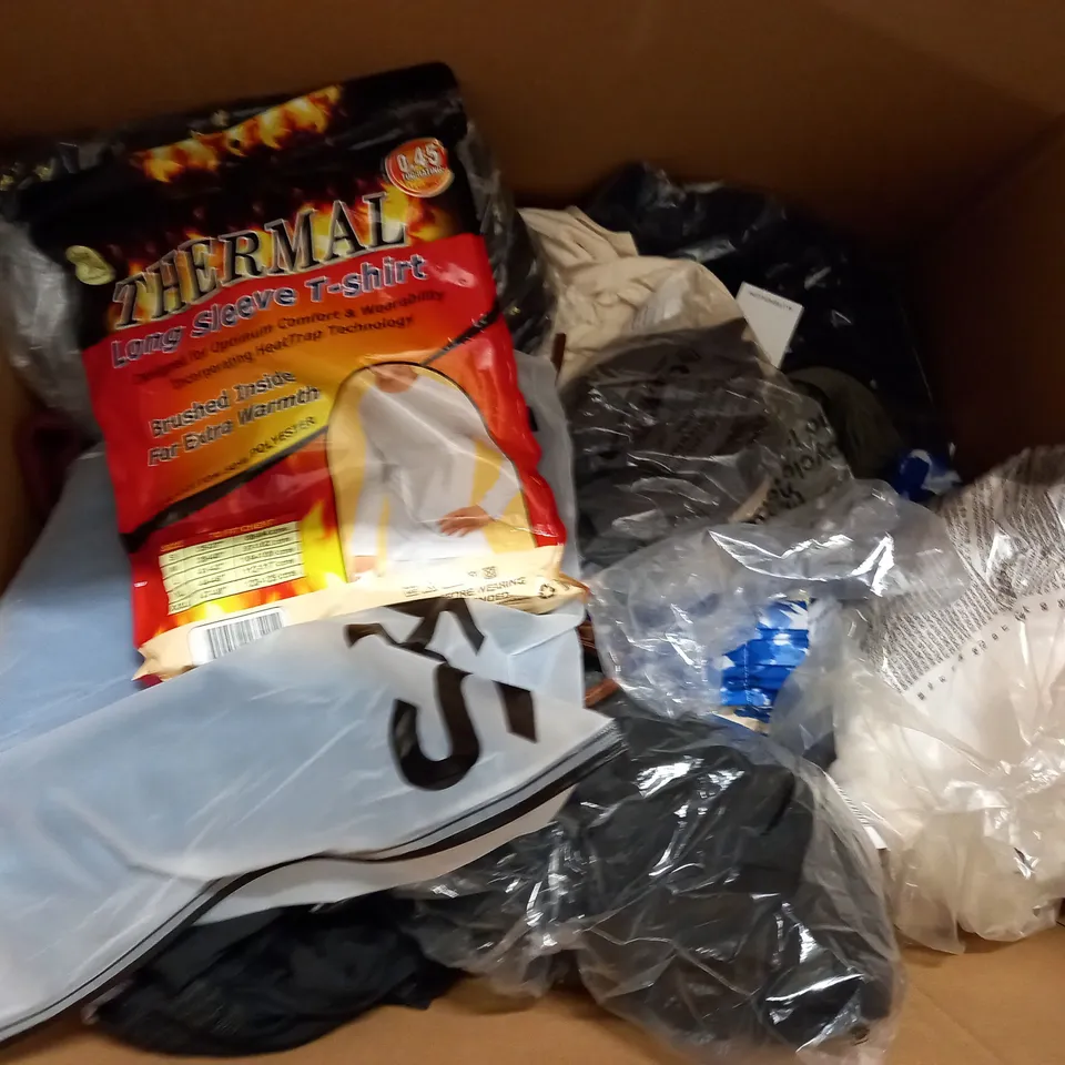 BOX OF APPROX 10 CLOTHING ITEMS TO INCLUDE MISSPAP SKIRT SIZE 10, VERTABRAE TSHIRT SIZE UNKNOWN, H&M WHITE BLOUSE EU XS