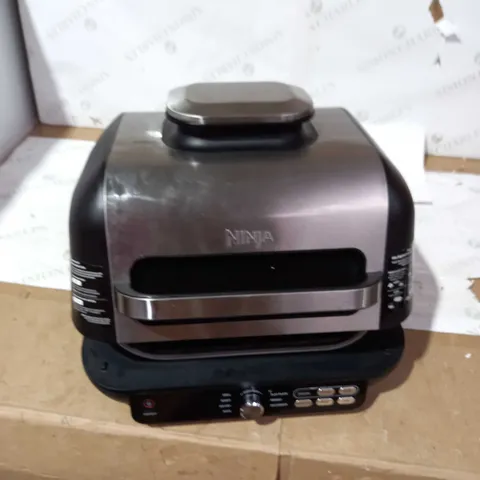 BOXED NINJA MAX HEALTH GRILL & AIR FRYER