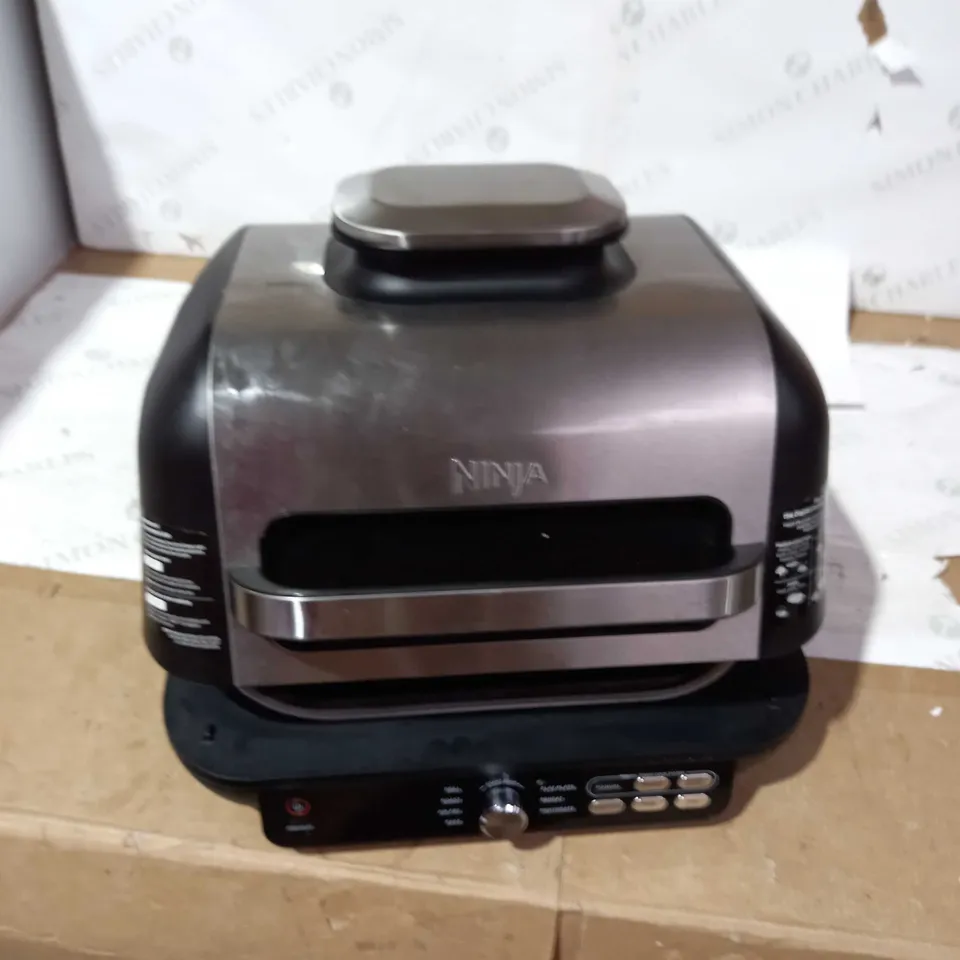 BOXED NINJA MAX HEALTH GRILL & AIR FRYER 