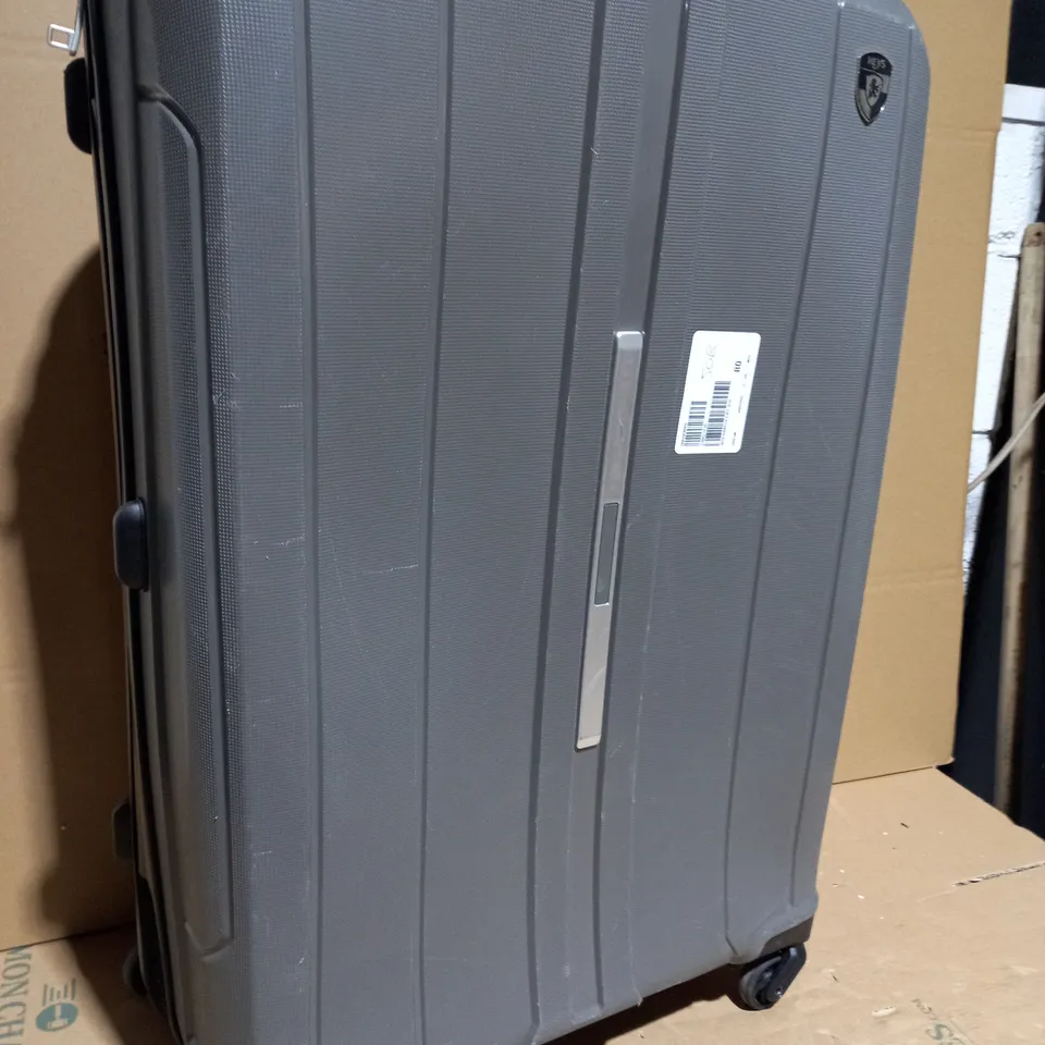 HEYS HARD SHELLED WHEELED LUGGAGE CASES