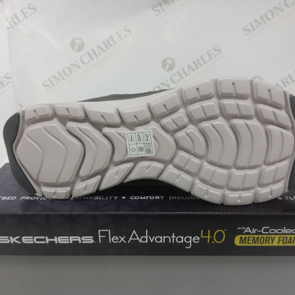 SKETCHERS MENS FLEX TRAINER GREY SIZE 10UK (MENS)