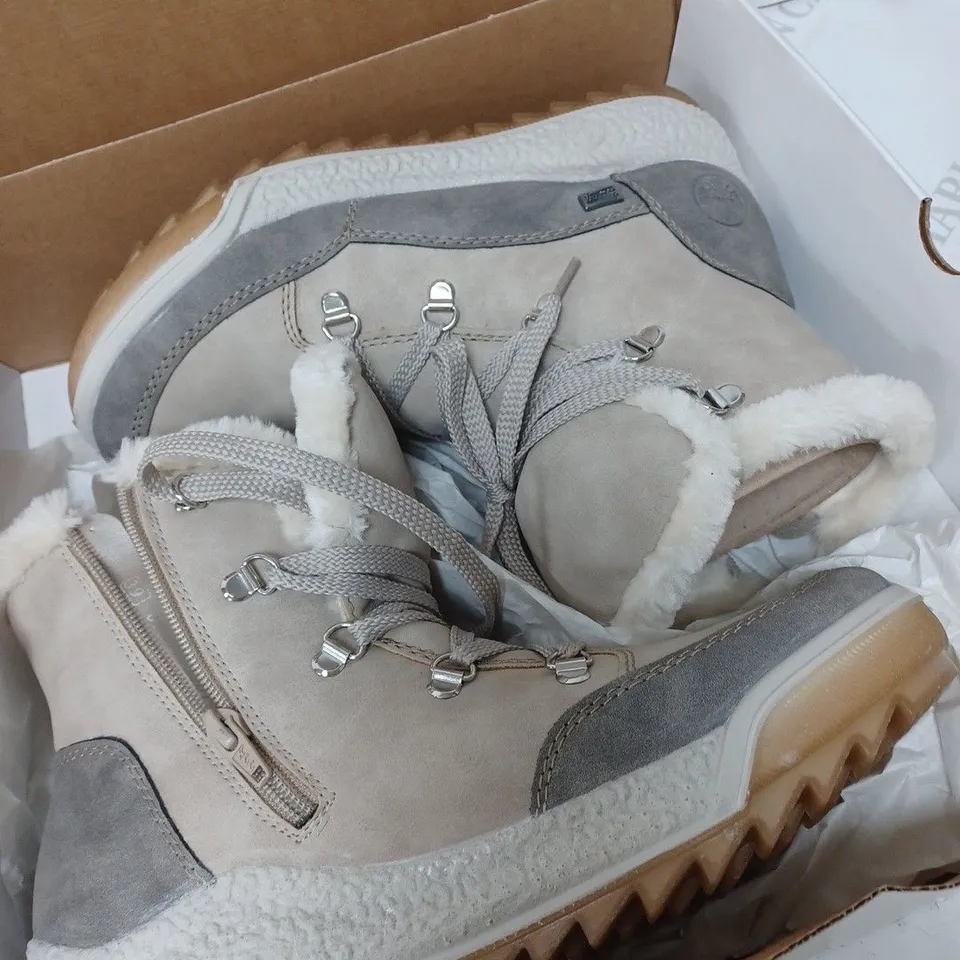 BOXED RIEKER ANTISTRESS WARM HIKING BOOTS, CREAM - SIZE 6