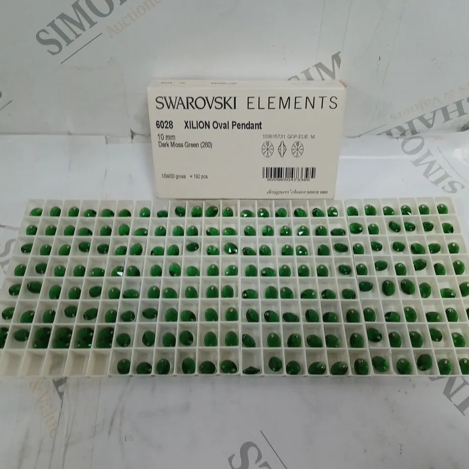 BOXED SWAROVSKI ELEMENTS XILION OVAL PENDANTS