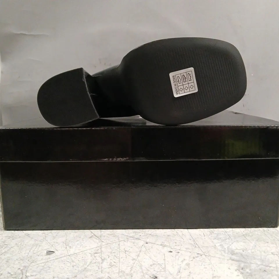 BOXED PAIR OF KOI GURREN STRAPPY BLACK PATANT PLATFORM HEELS - UK 3
