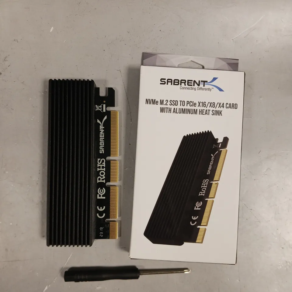 BOXED SABRENT SSD TO PCIE X16/X8/X4 CARD WITH HEAT SINK