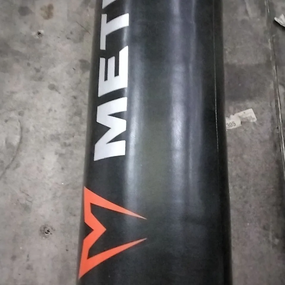 METIS PUNCHING BAG IN BLACK & ORANGE 