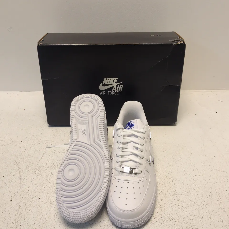 NIKE AIR FORCE 1 WHITE SNEAKERS (UK 3.5)