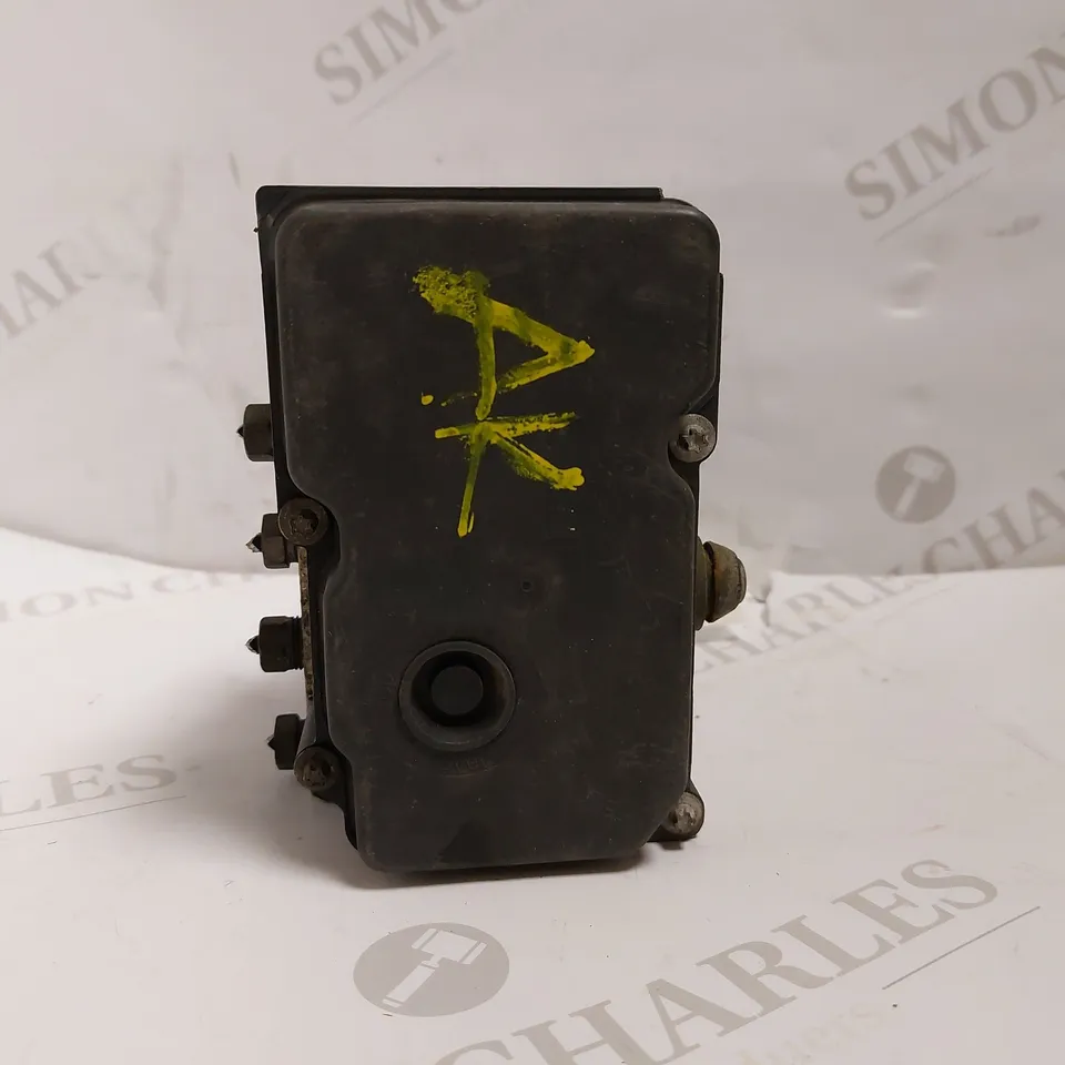 BOSCH ABS PUMP - PBT-I GF32 FR(17) - CAR MODEL UNKNOWN