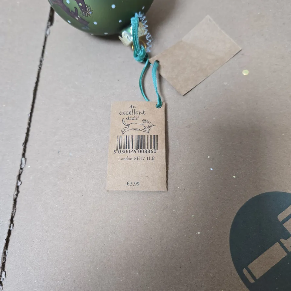 BOX OF 12 GISELA GRAHAM GREEN STICK MAN CHRISTMAS BAUBLES BOXED