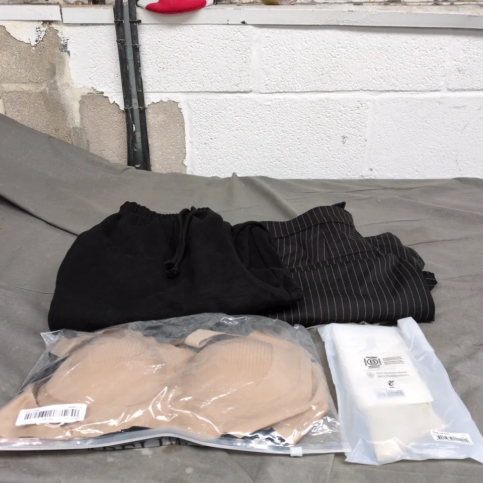 BOX OF APPROXIMATELY 20 ASSORTED CLOTHING ITEMS TO INCLUDE TROUSERS, BLACK JOGGERS, BRAS, BAMBOO SOCKS ETC