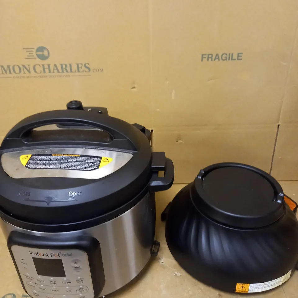 INSTANT POT DUO CRISP AIR FRYER MULTICOOKER