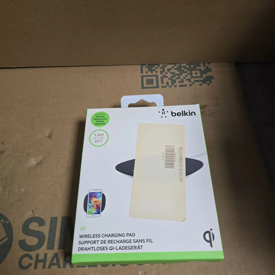 BELKIN QI WIRELESS CHARGING PAD – BOXED