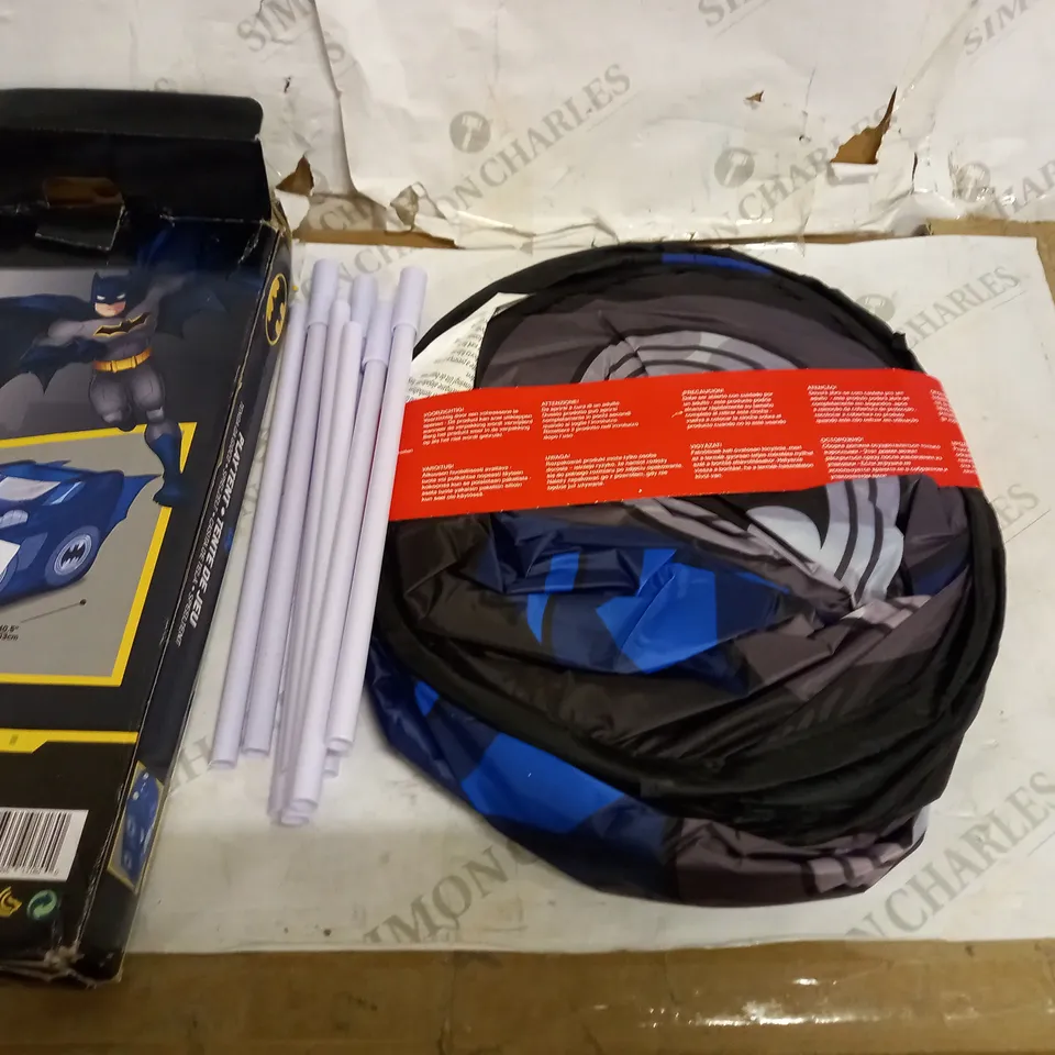 BATMOBILE POP-UP PLAY TENT   2+