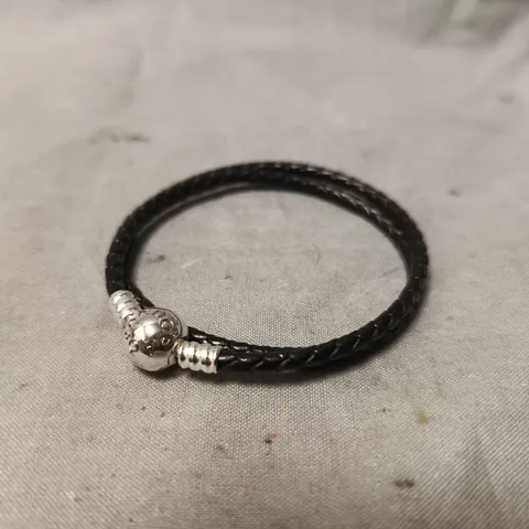 PANDORA BRACELET WITH SILVER BEAD – BOXED