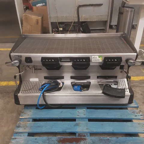 RANCILIO CLASSE 7 COMMERCIAL 2 GROUP COFFEE MACHINE