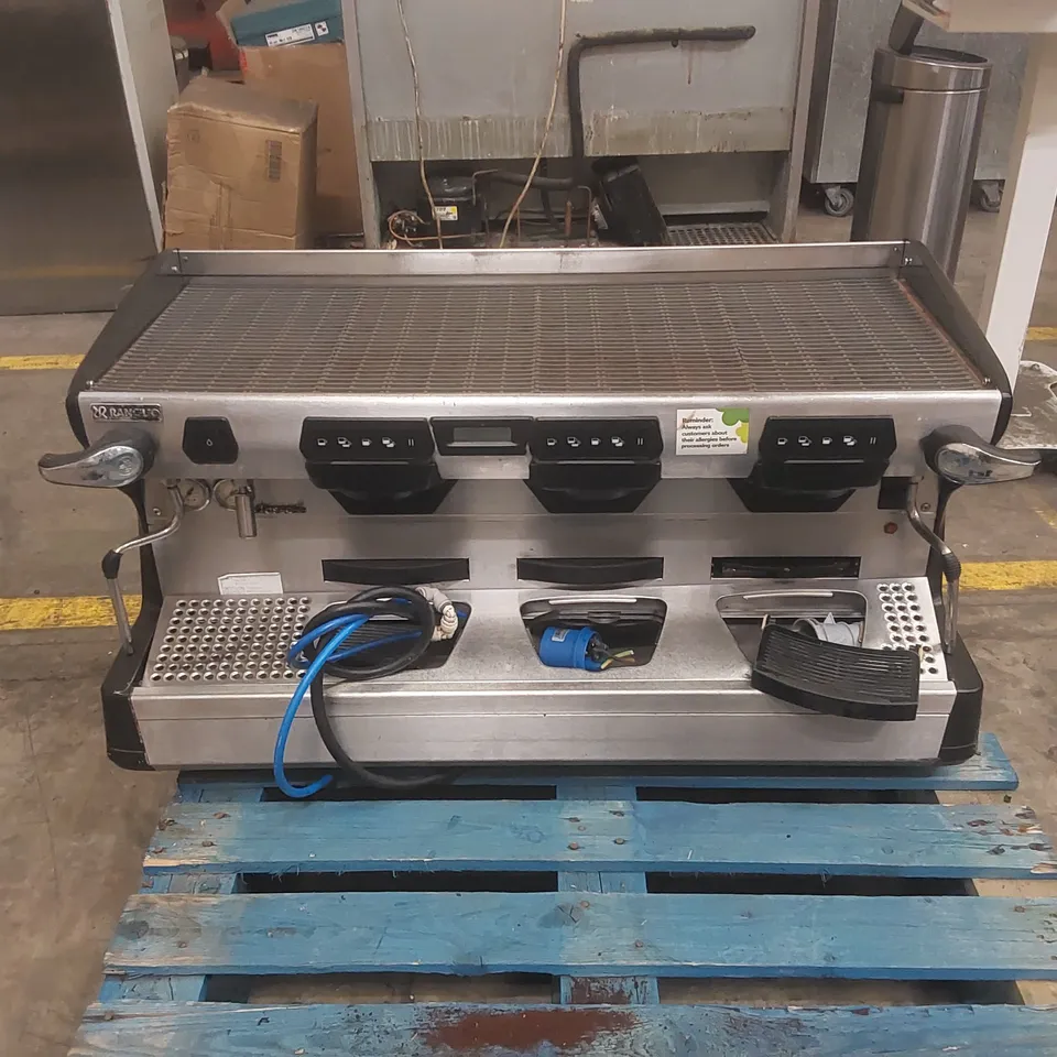 RANCILIO CLASSE 7 COMMERCIAL 2 GROUP COFFEE MACHINE