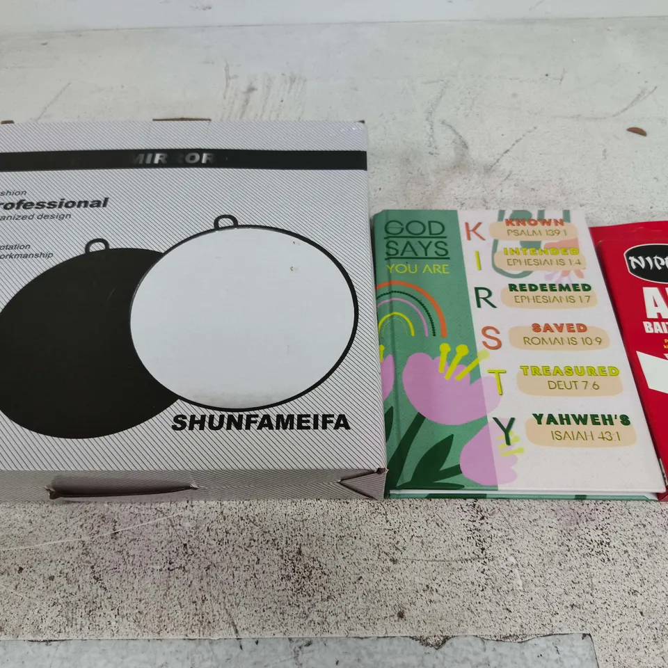 APPROXIMATELY 15 ASSORTED HOUSEHOLD PRODUCTS TO INCLUDE ANT BAIT STATION, NOTE PAD, PORTABLE MIRROR ETC 