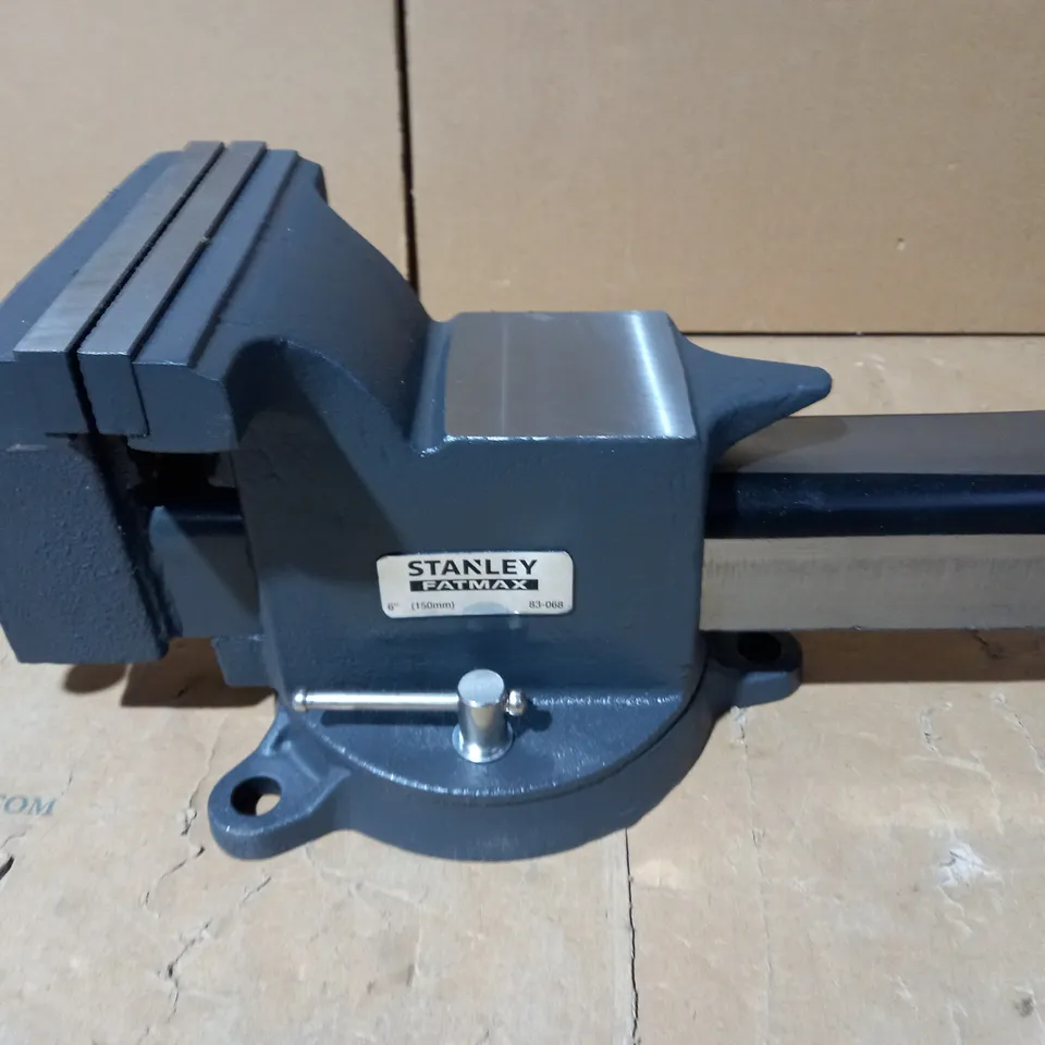 STANLEY FATMAX 150MM BENCH VICE