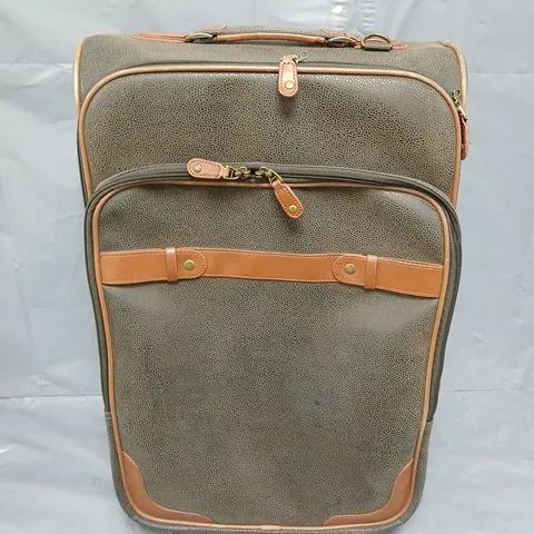 M&S WHEELED SUITCASE IN BROWN