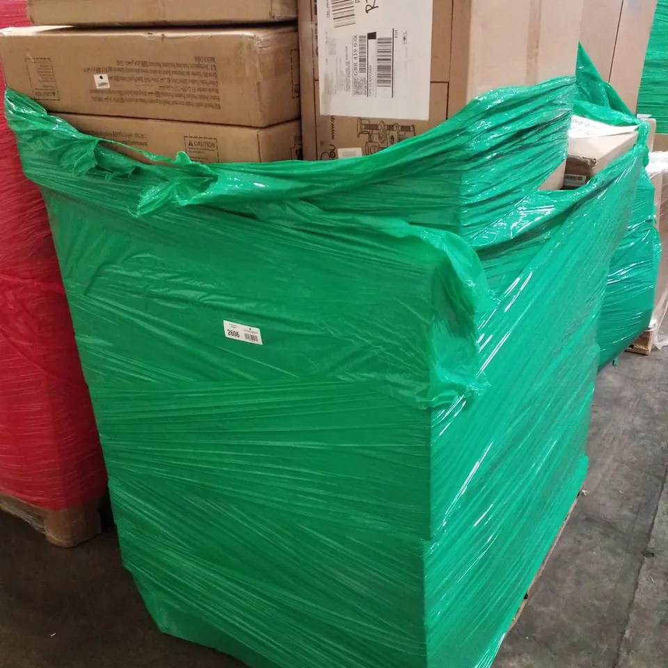 PALLET OF ASSORTED PRODUCTS INCLUDING DINING TABLES & CAT TREES