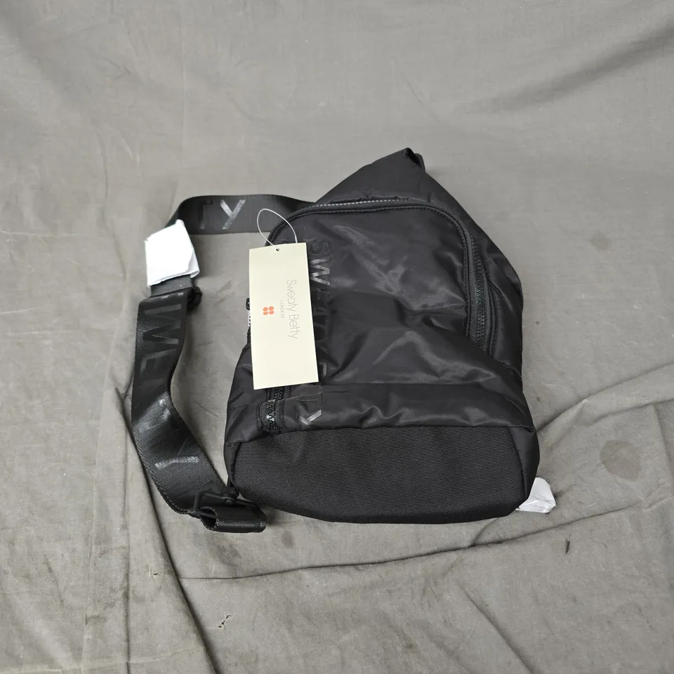 SWEATY BETTY MOTION SLING BAG IN BLACK ONE SIZE 