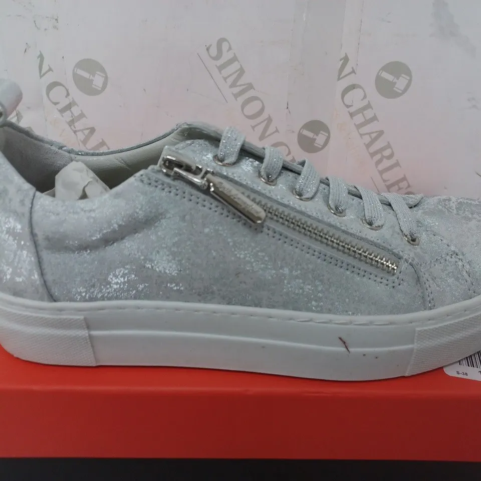 RUTH LANGSFORDZIP TRAINERS IN SILVER - SIZE 38