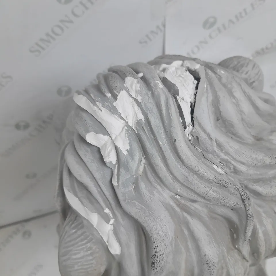 BOXED MY GARDEN STORIES LION SCULPTURE - COLLECTION ONLY