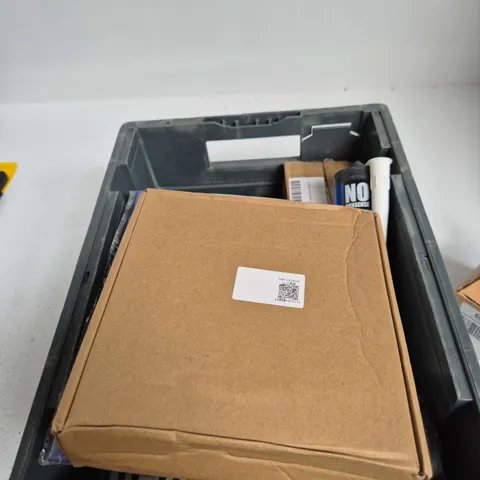 TOTE OF APPROXIMATELY 10 ASSORTED ITEMS TO INCLUDE: 3M BLACK PRIMER 