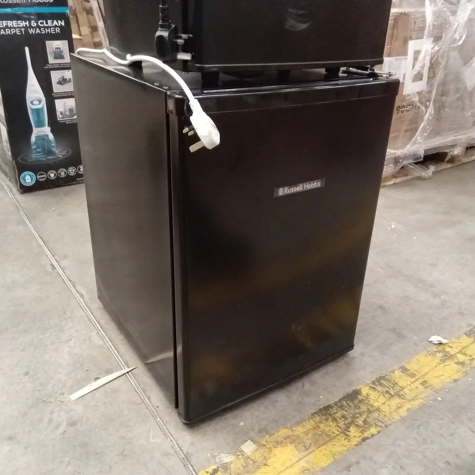RUSSELL HOBBS RH67TTLF0E1B TABLE TOP FRIDGE - BLACK