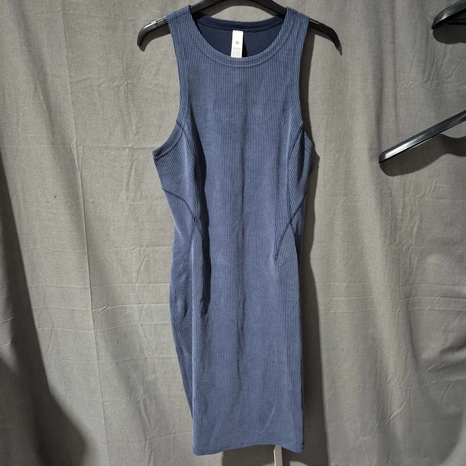 LULULEMON RIBBED KNIT SLEEVELESS DRESS – NAVY – UK 14 (US 10)