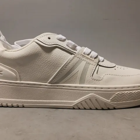BOXED PAIR OF LACOSTE SHOES IN OFF WHITE UK SIZE 7.5
