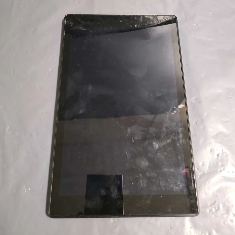 UNBOXED AMAZON FIRE TABLET - SL056ZE