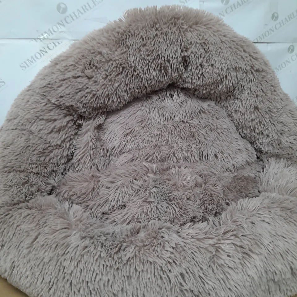 BEIGE LARGE DOG BED
